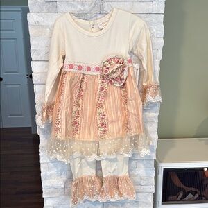 Cream and Pink Floral 2 piece Set size 3T